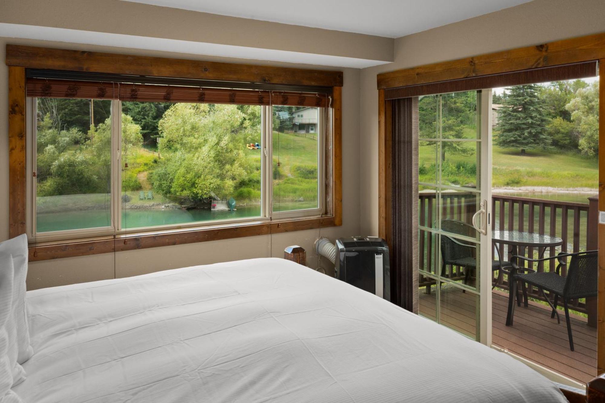 Duck Inn Lodge ไวท์ฟิช ภายนอก รูปภาพ